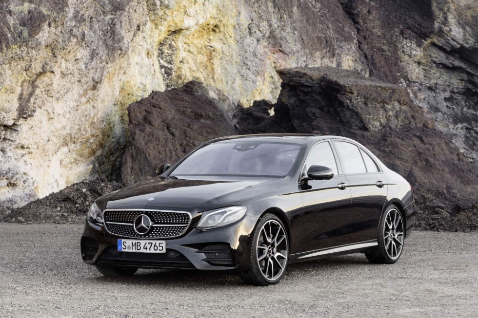 "The new E 43 4MATIC offers impressive driving dynamics coupled with cutting-edge efficiency. Twin turbocharging, features adopted from motorsport and the characteristic AMG design immediately indicate to our customers that the new E‑Class from AMG offers pure Driving Performance coupled with cutting-edge technology and intense emotion," notes Tobias Moers, CEO of Mercedes-AMG GmbH.