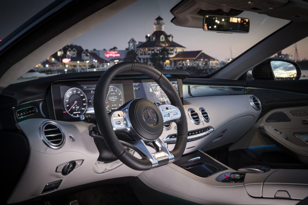 Mercedes-AMG S63 4MATIC+ Cabriolet, designo allanite grey magno; AMG designo Exclusive nappa leather crystal