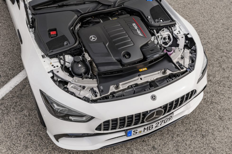 Mercedes-AMG GT 53 4MATIC+ 4-Door Coupé, AMG Night-packet, Exterior: Exterior paint: designo diamond white bright, colour variation black;Fuel consumption combined: 9.1 l/100 km; CO2 emissions combined: 209g/km* (provisional data)