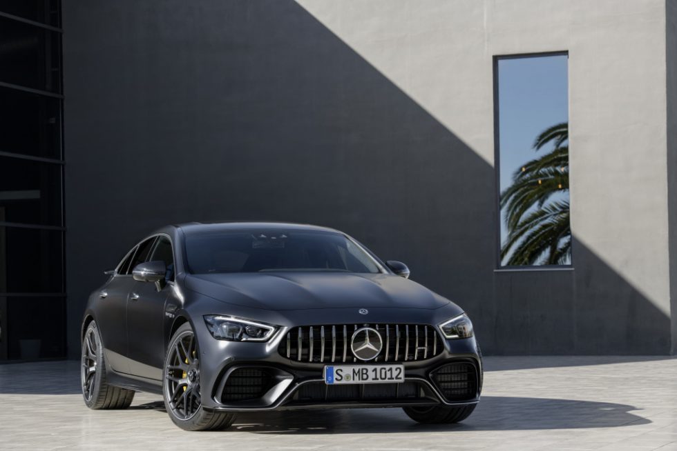 Mercedes-AMG GT 63 S 4MATIC+ 4-Door Coupé, AMG Carbon-packet, Exterior: Exterior paint: graphite grey magno, colour variation black;Fuel consumption combined: 11,2 l/100 km; CO2 emissions combined: 256 g/km* (provisional data)