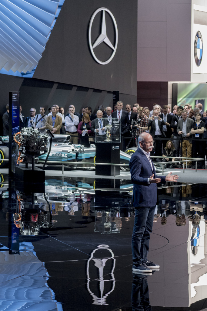 At the 88th Geneva Motor Show, Mercedes-Benz is presenting a slew of world premieres in a clear demonstration that the brand with the three-pointed star offers vehicles to suit all needs. First to be unveiled was the all-new Mercedes-AMG GT 4-Door Coupé (fuel consumption combined: 11.2-9.1 l/100 km; CO2 emissions combined: 256-209 g/km*), which augments the successful AMG GT family with another member. Also celebrating its world premiere was the new Mercedes-AMG G 63 (fuel consumption combined: 13.1 l/100 km; CO2 emissions combined: 299 g/km*), th