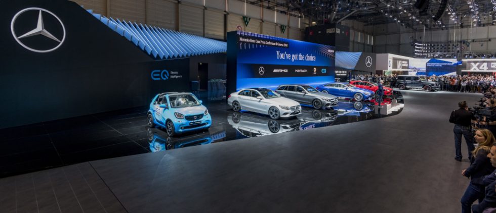 At the 88th Geneva Motor Show, Mercedes-Benz is presenting a slew of world premieres in a clear demonstration that the brand with the three-pointed star offers vehicles to suit all needs. First to be unveiled was the all-new Mercedes-AMG GT 4-Door Coupé (fuel consumption combined: 11.2-9.1 l/100 km; CO2 emissions combined: 256-209 g/km*), which augments the successful AMG GT family with another member. Also celebrating its world premiere was the new Mercedes-AMG G 63 (fuel consumption combined: 13.1 l/100 km; CO2 emissions combined: 299 g/km*)
