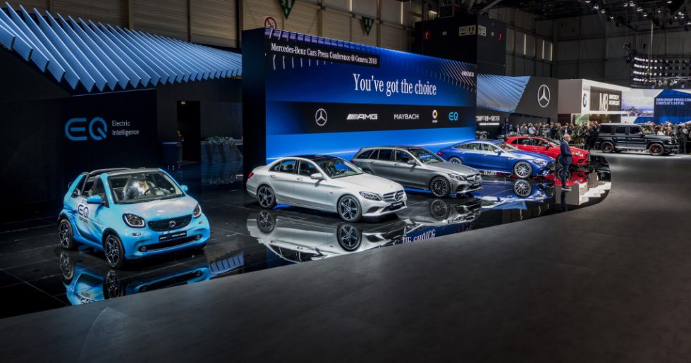 At the 88th Geneva Motor Show, Mercedes-Benz is presenting a slew of world premieres in a clear demonstration that the brand with the three-pointed star offers vehicles to suit all needs. First to be unveiled was the all-new Mercedes-AMG GT 4-Door Coupé (fuel consumption combined: 11.2-9.1 l/100 km; CO2 emissions combined: 256-209 g/km*), which augments the successful AMG GT family with another member. Also celebrating its world premiere was the new Mercedes-AMG G 63 (fuel consumption combined: 13.1 l/100 km; CO2 emissions combined: 299 g/km*)