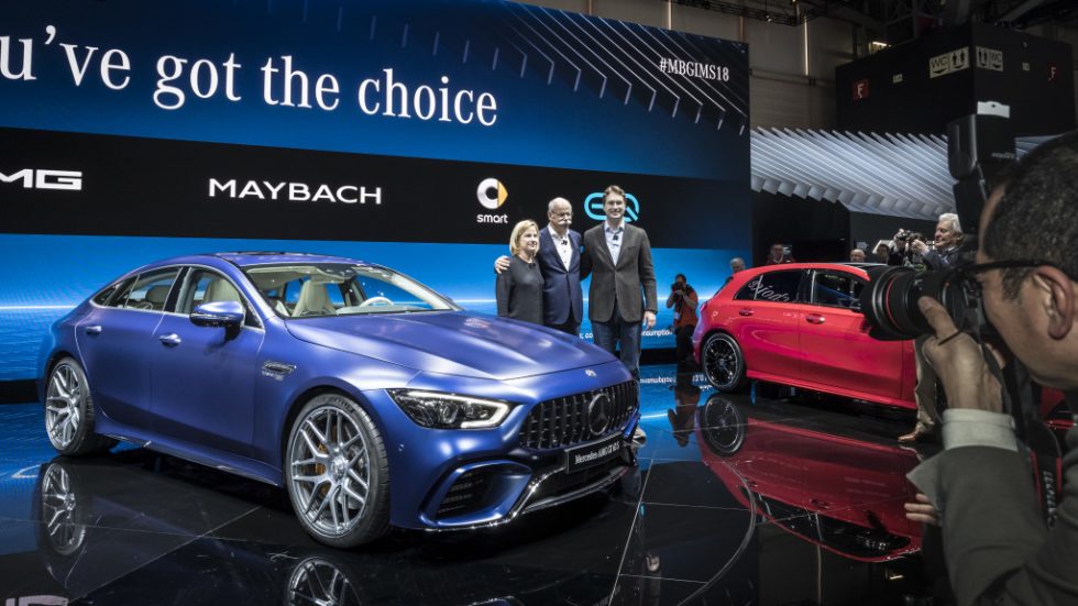 At the 88th Geneva Motor Show, Mercedes-Benz is presenting a slew of world premieres in a clear demonstration that the brand with the three-pointed star offers vehicles to suit all needs. First to be unveiled was the all-new Mercedes-AMG GT 4-Door Coupé (fuel consumption combined: 11.2-9.1 l/100 km; CO2 emissions combined: 256-209 g/km*), which augments the successful AMG GT family with another member. Also celebrating its world premiere was the new Mercedes-AMG G 63 (fuel consumption combined: 13.1 l/100 km; CO2 emissions combined: 299 g/km*)