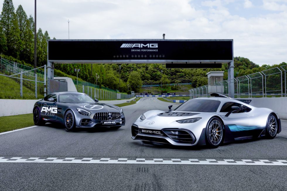 The AMG Speedway is thus not only an important step in the further dynamic development of AMG in South Korea. It also stands for the strategic expansion of our face-to-face communication.