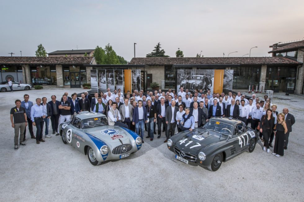 Mille Miglia 2017: The Mercedes-Benz Classic team with a Mercedes-Benz 300 SL racing sports car (W 194, left) and a 300 SL "Gullwing" Coupé (W 198), 17 May 2017.