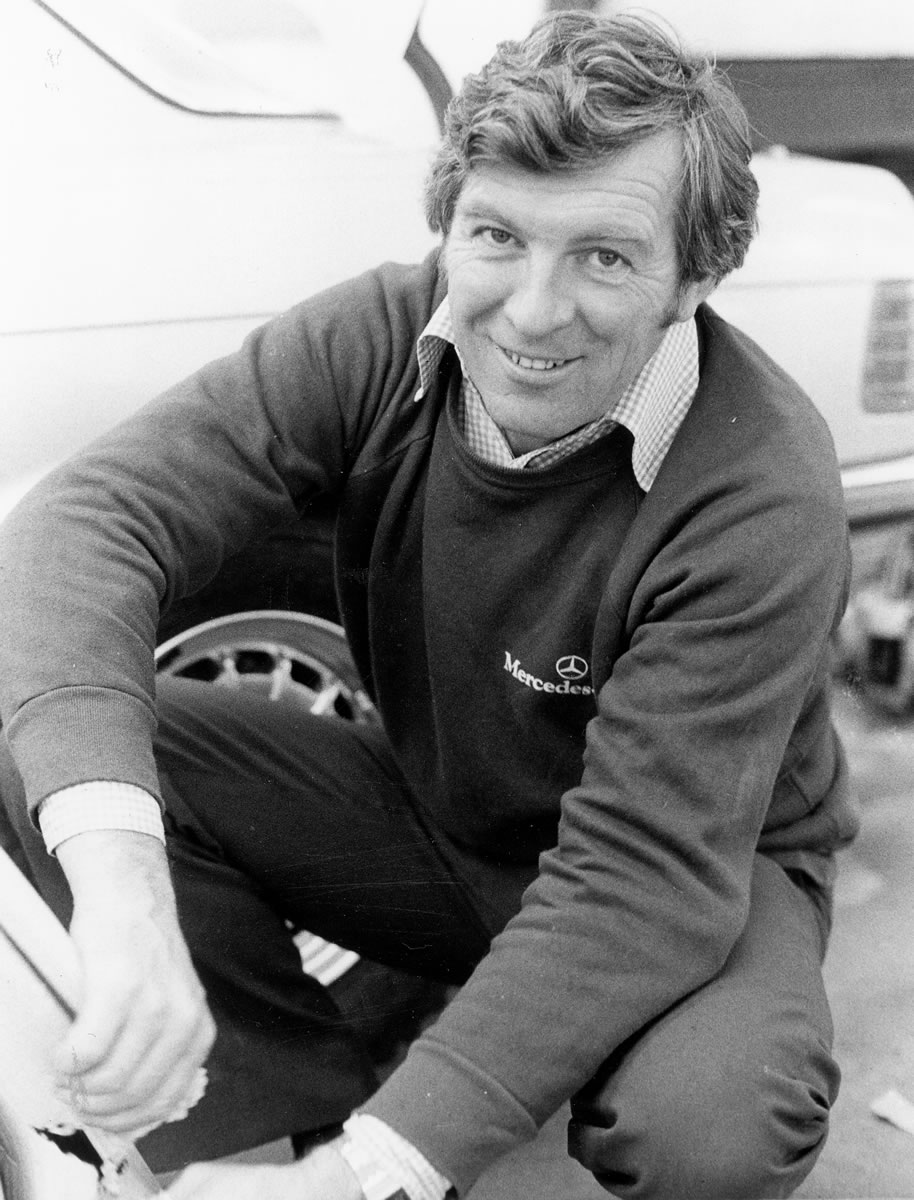Andrew Cowan wins the 1978 Vuelta a la América del Sud Rally with a Mercedes-Benz 450 SLC rally car.