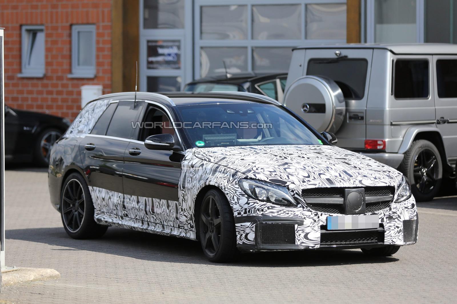 (S205): Protótipos da C63 flagrados em testes em Nürburgring C63-amg-estate-6-30-2