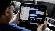 daimler-truck-mercedes-15C466_005