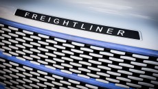 daimler-truck-mercedes-15C466_018