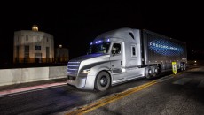 daimler-truck-mercedes-15C466_107